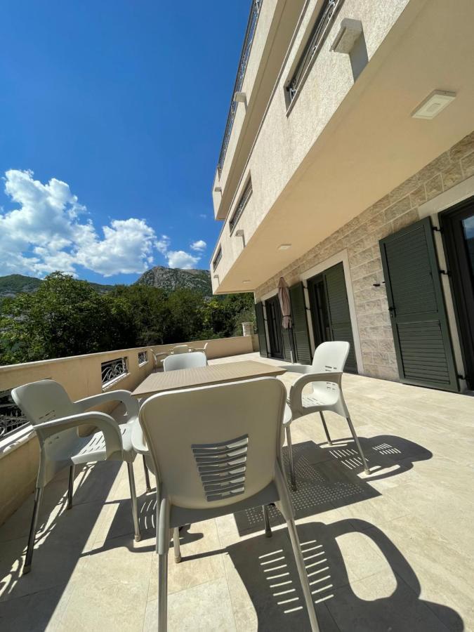Villa Pul Risan Exteriér fotografie