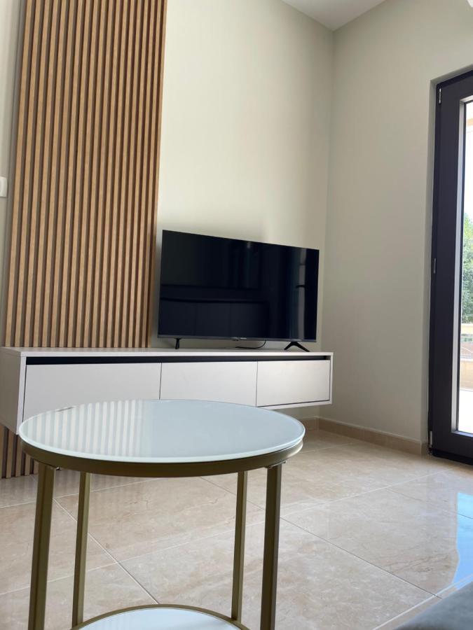 Villa Pul Risan Exteriér fotografie
