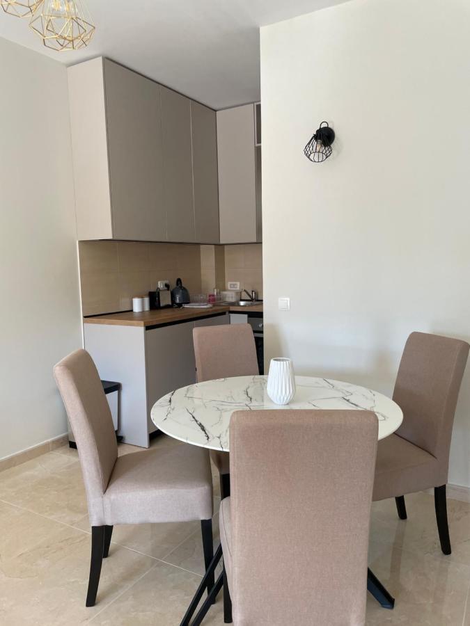 Villa Pul Risan Exteriér fotografie